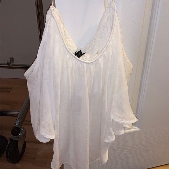 Top - Picture 3 of 3